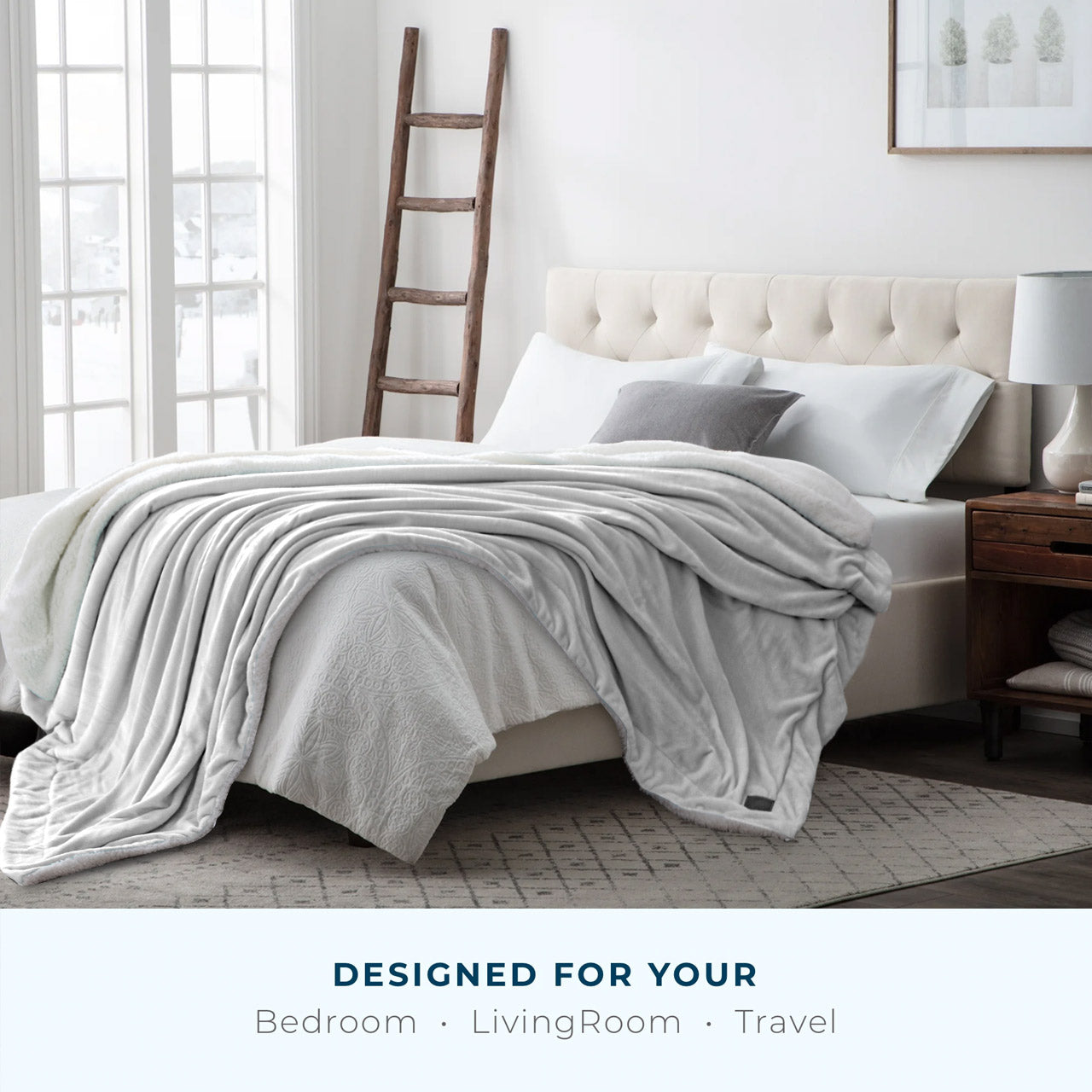 Silver bed outlet throw