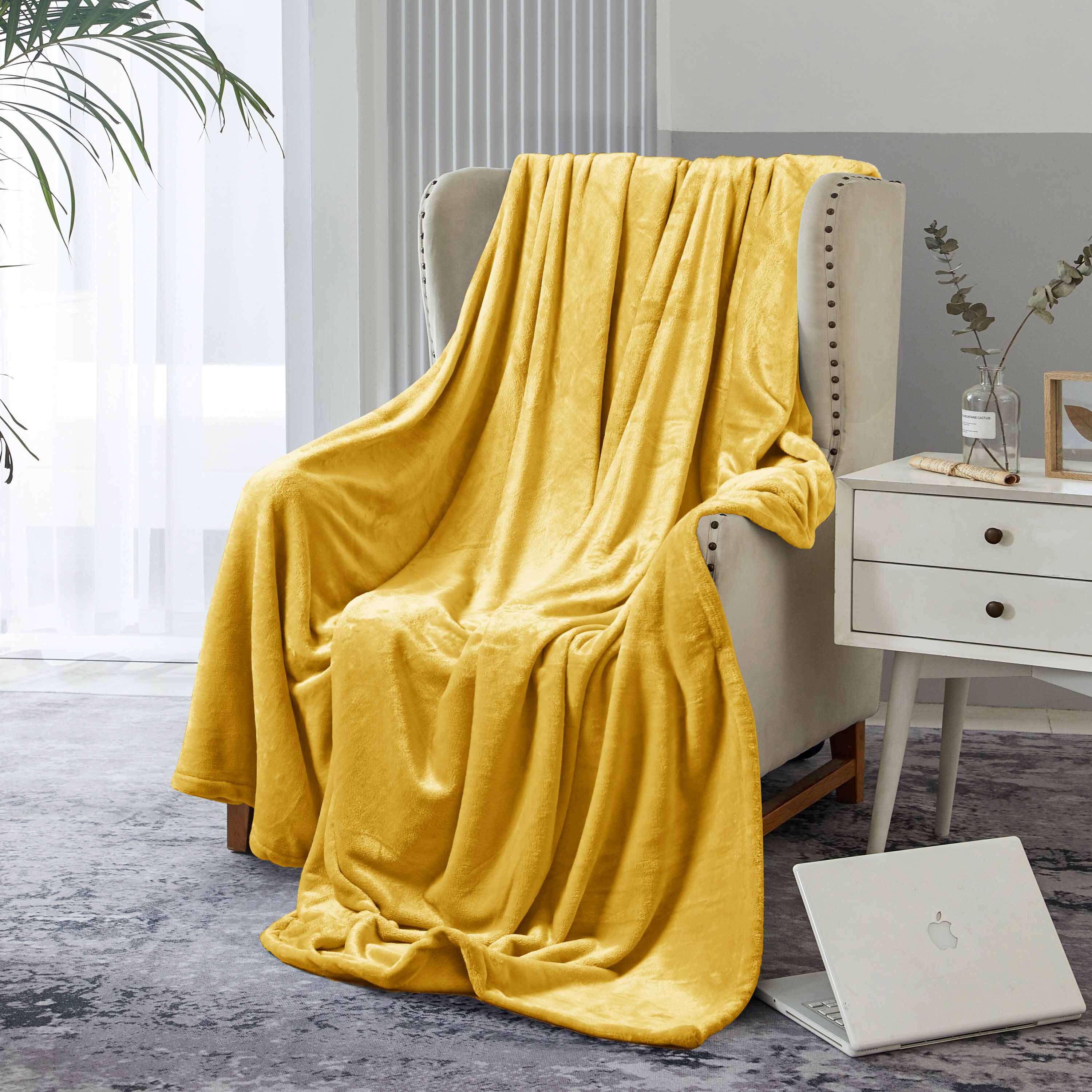 Warm Embrace Fleece Blanket Ocher