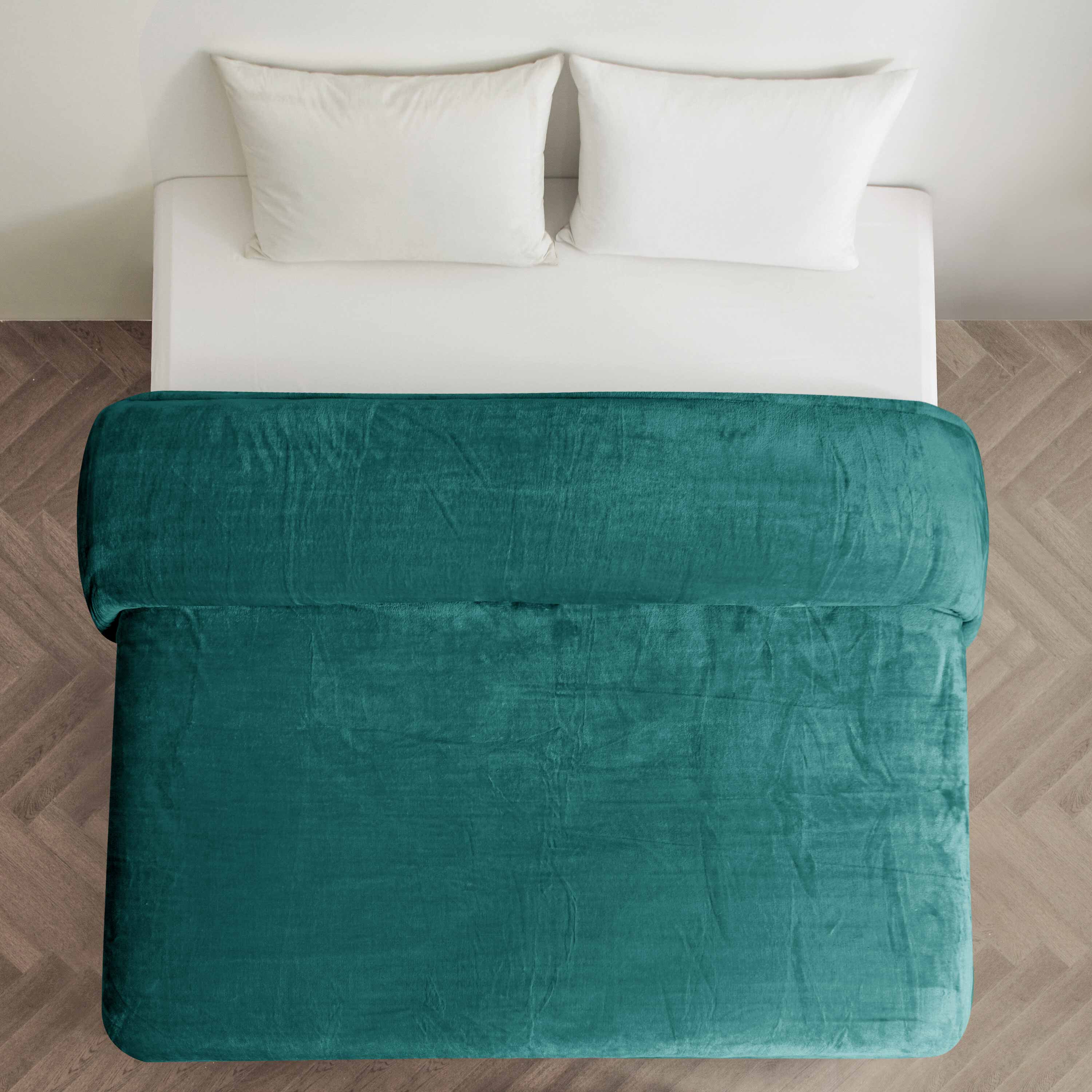 Warm Embrace Fleece Blanket Teal